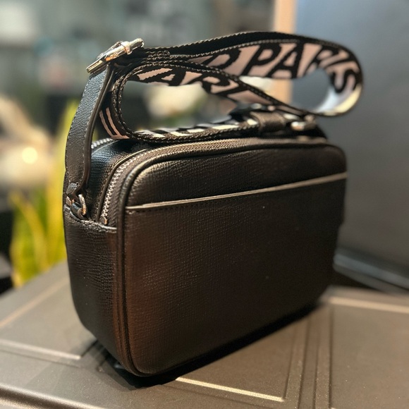 KARL LAGERFELD PARIS BLACK Crossbody Strap Bag Purse - Picture 5 of 8